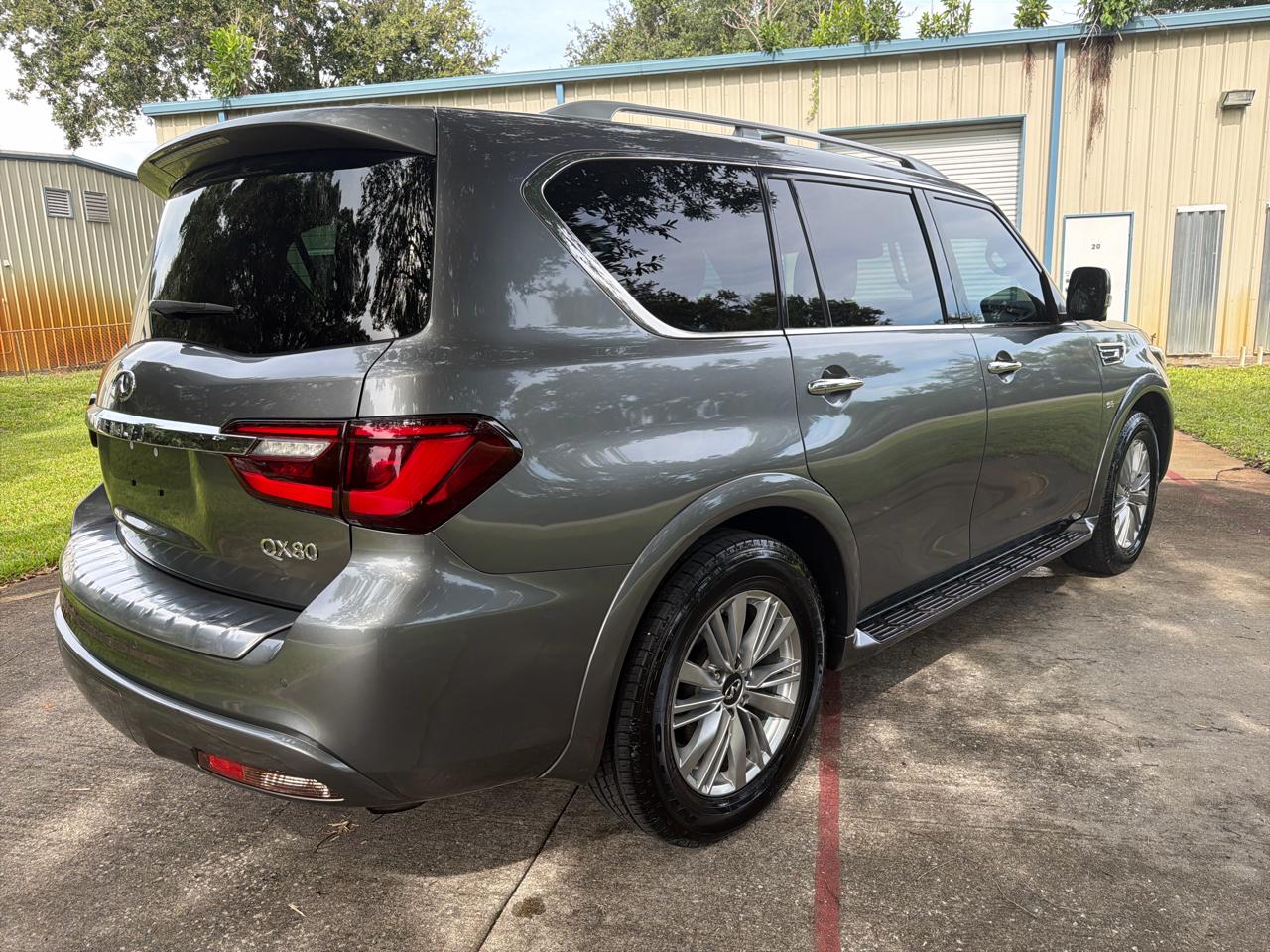 Infiniti QX80 RWD 2018