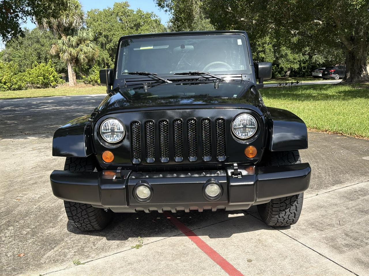Jeep Wrangler RWD 4dr Unlimited Sahara 2008