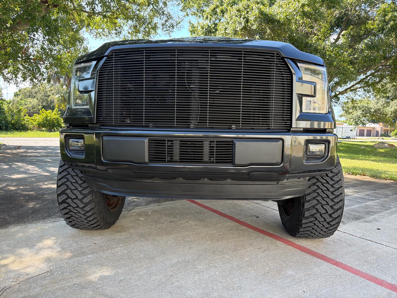 Ford F-150 2WD SuperCrew 145" XLT 2015