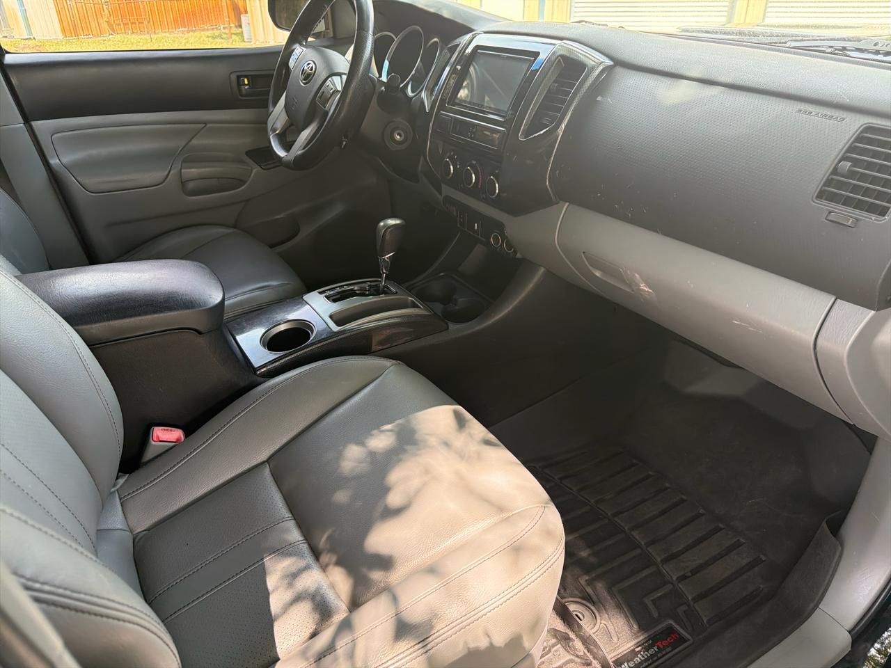 Toyota Tacoma 2WD Double Cab V6 AT PreRunner (Natl) 2012