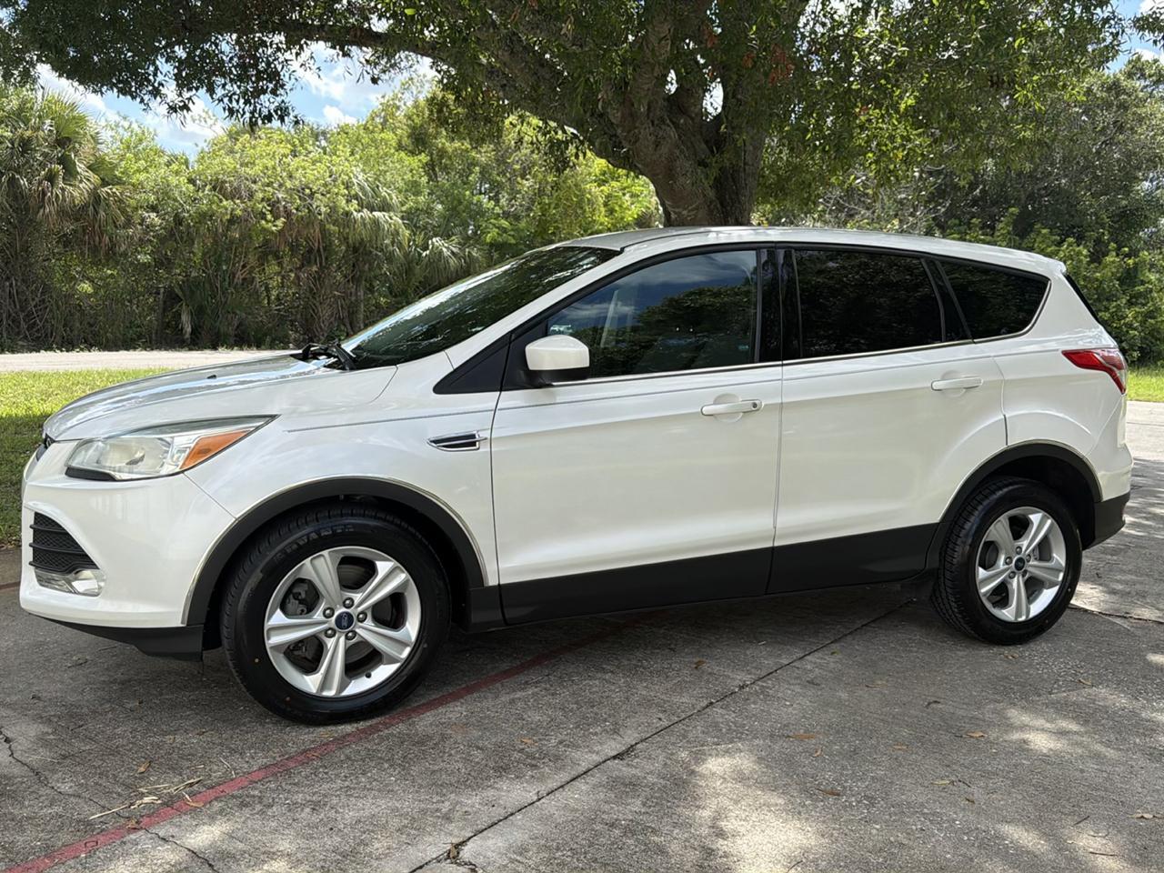 Ford Escape FWD 4dr SE 2014