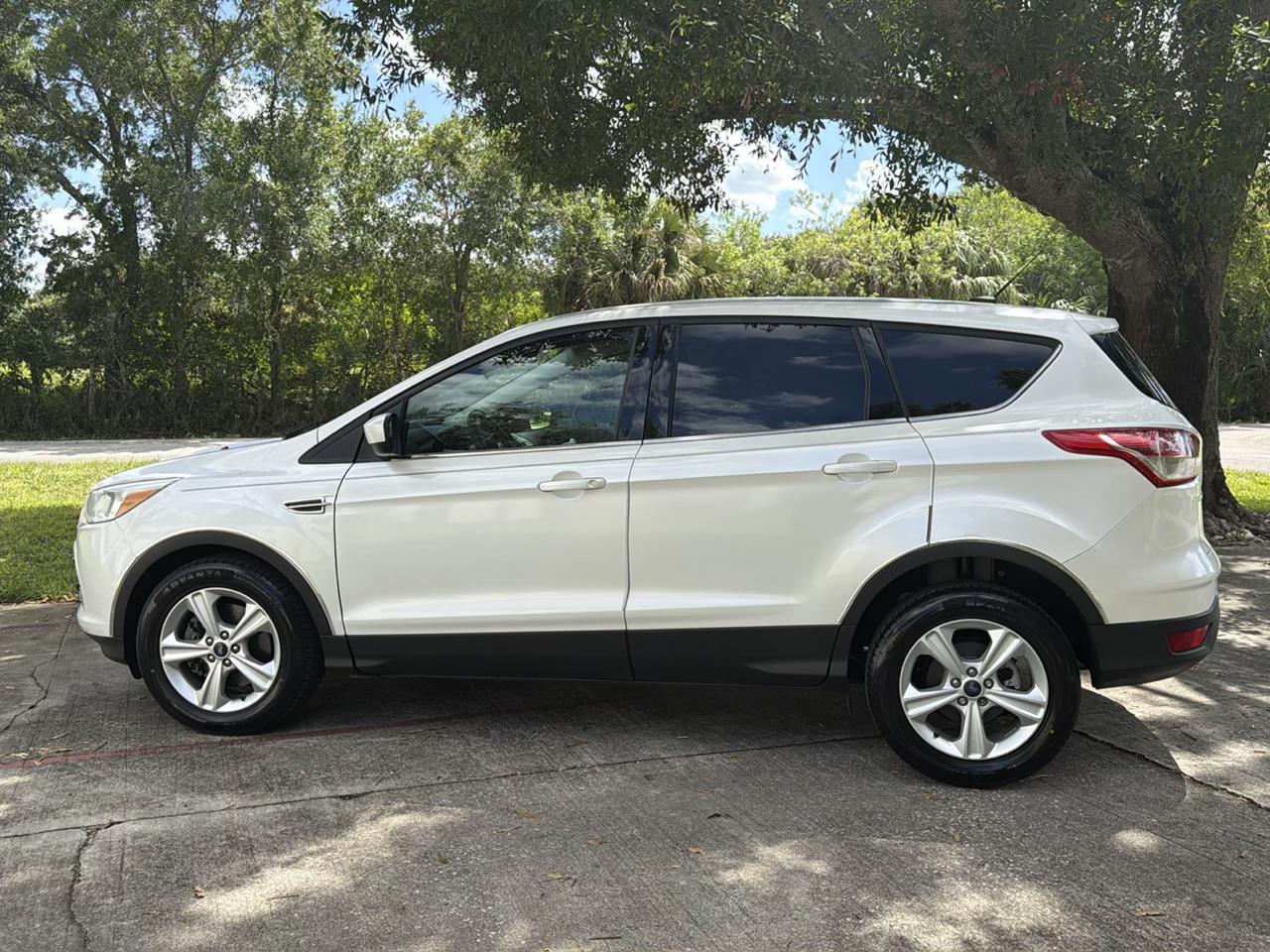 Ford Escape FWD 4dr SE 2014