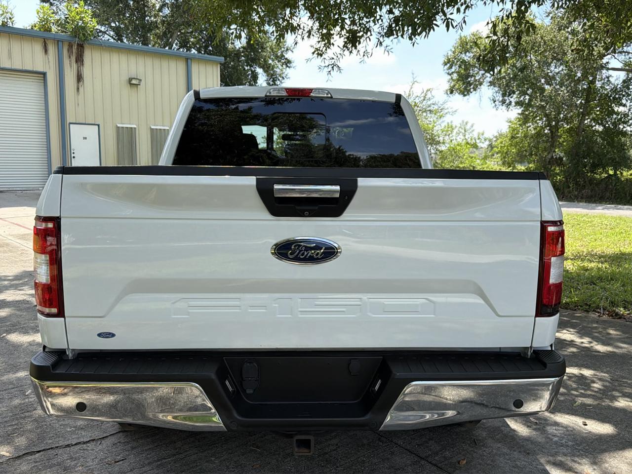 Ford F-150 2WD SuperCrew 139" XLT 2019