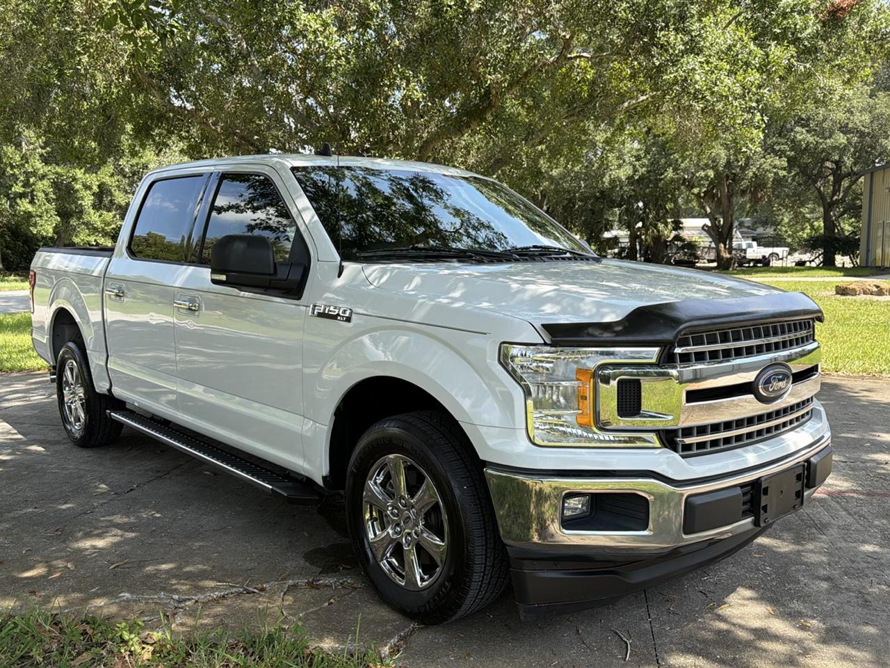 Ford F-150 2WD SuperCrew 139" XLT 2019