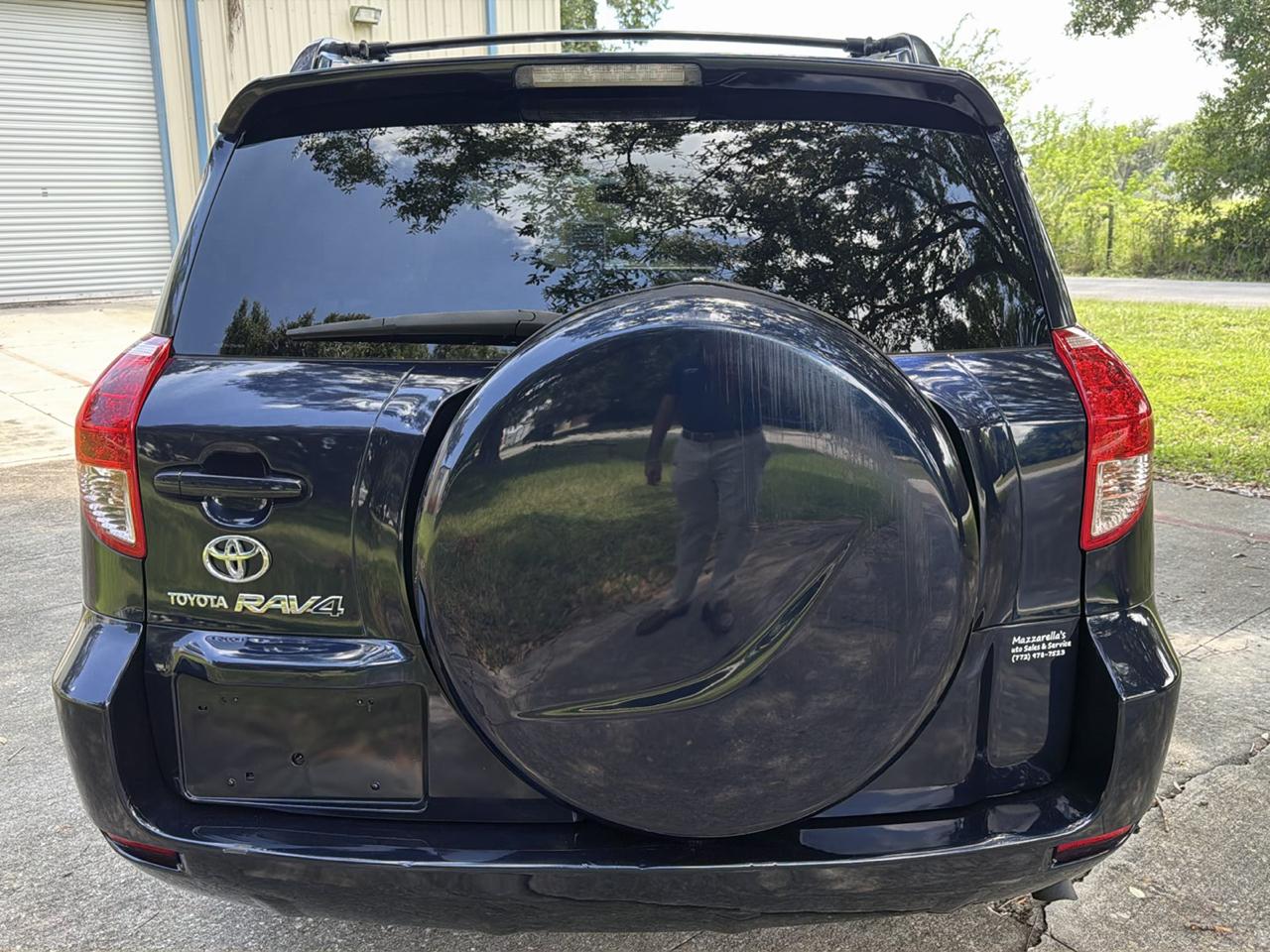 Toyota RAV4 2WD 4dr 4-cyl (Natl) 2007