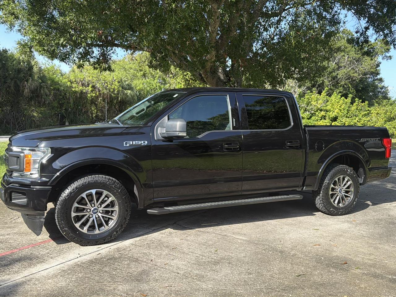 Ford F-150 Lariat 2WD SuperCrew 5.5' Box 2019