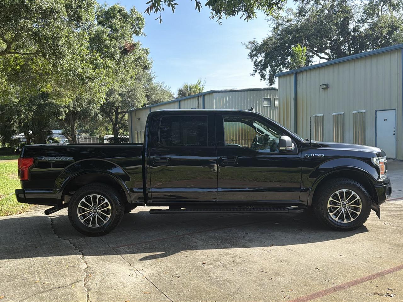 Ford F-150 Lariat 2WD SuperCrew 5.5' Box 2019