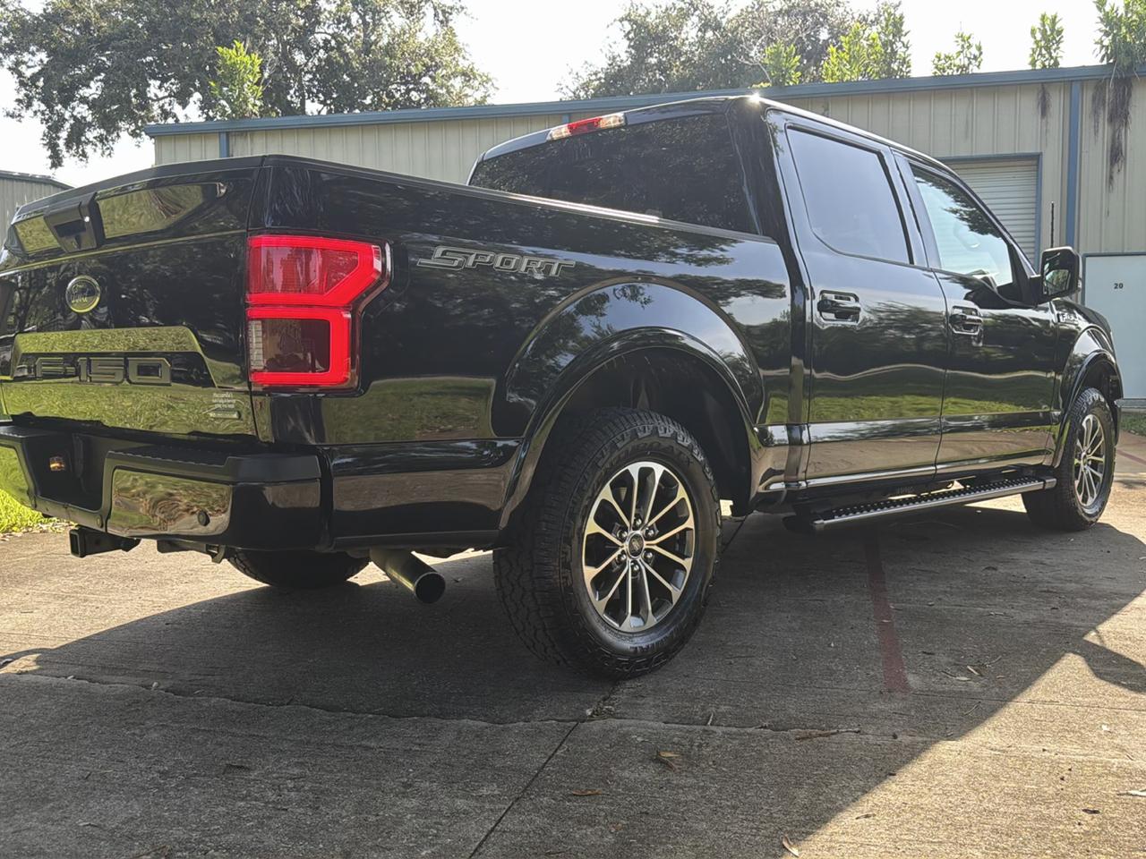 Ford F-150 Lariat 2WD SuperCrew 5.5' Box 2019