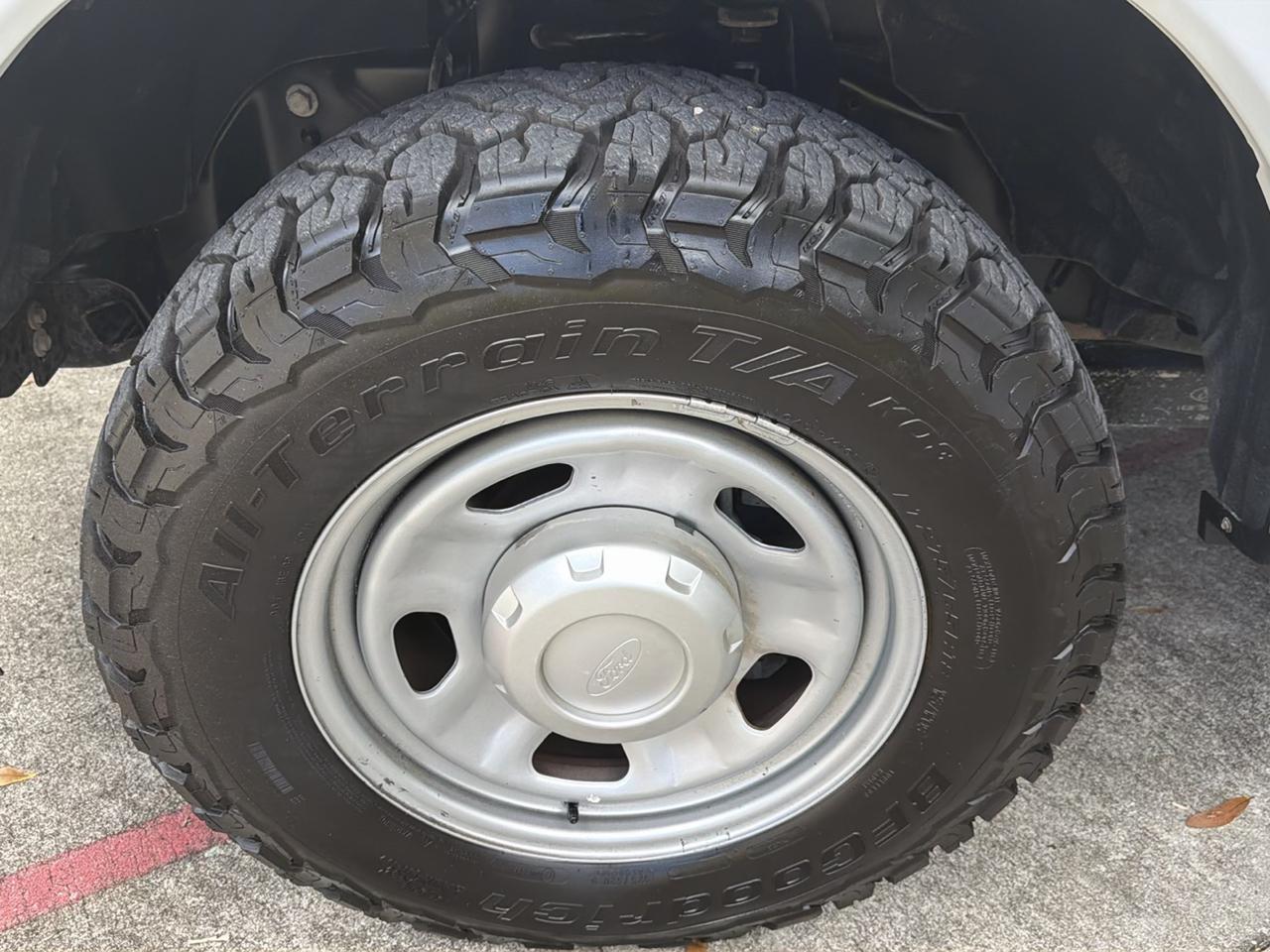 Ford Super Duty F-350 SRW Lariat 2WD SuperCab 168" WB 60" CA 2020