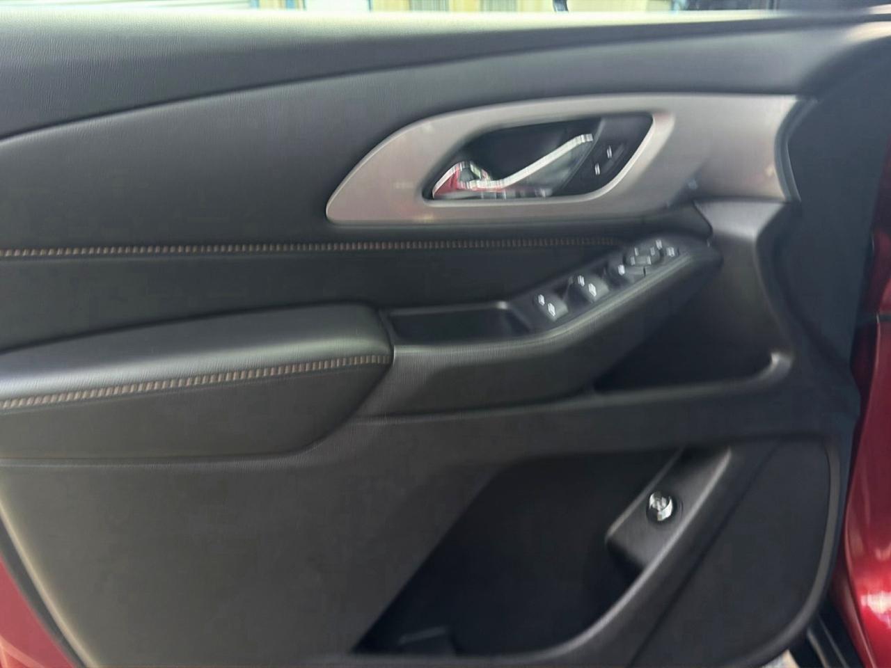 Chevrolet Traverse FWD 4dr LT Cloth w/1LT 2018