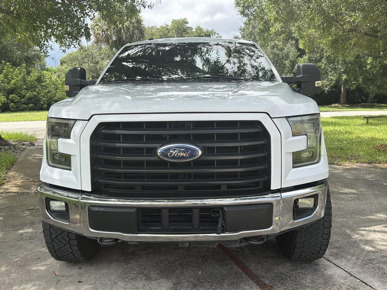 Ford F-150 4WD SuperCrew 145" XLT 2016