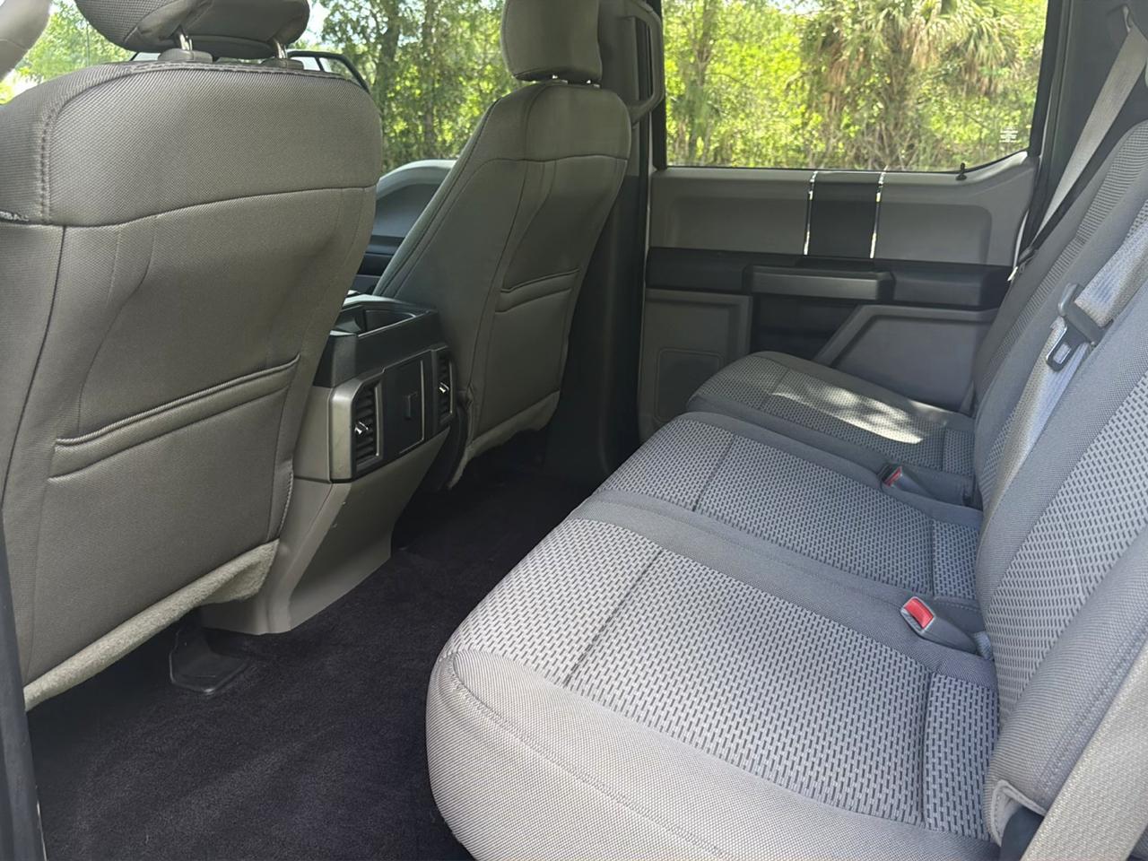 Ford F-150 4WD SuperCrew 145" XLT 2016