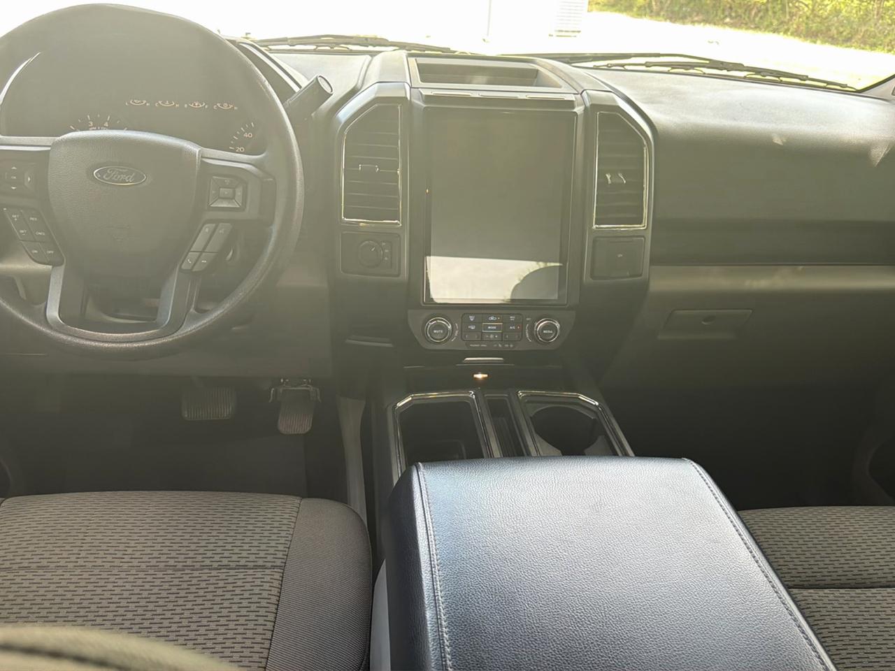 Ford F-150 4WD SuperCrew 145" XLT 2016