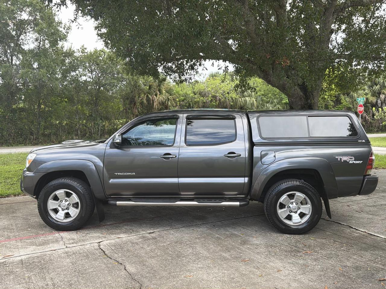 Toyota Tacoma 2WD Double Cab V6 AT PreRunner (Natl) 2013