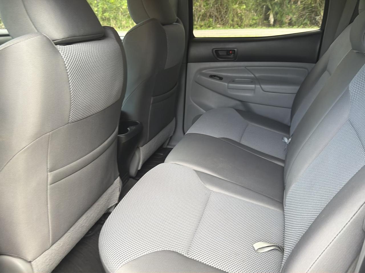 Toyota Tacoma 2WD Double Cab V6 AT PreRunner (Natl) 2013