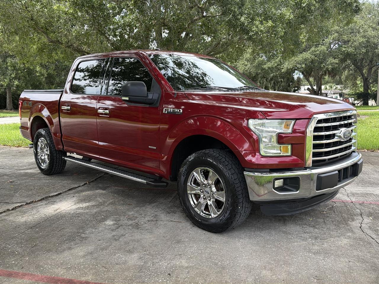 Ford F-150 4WD SuperCrew 145" XLT 2015