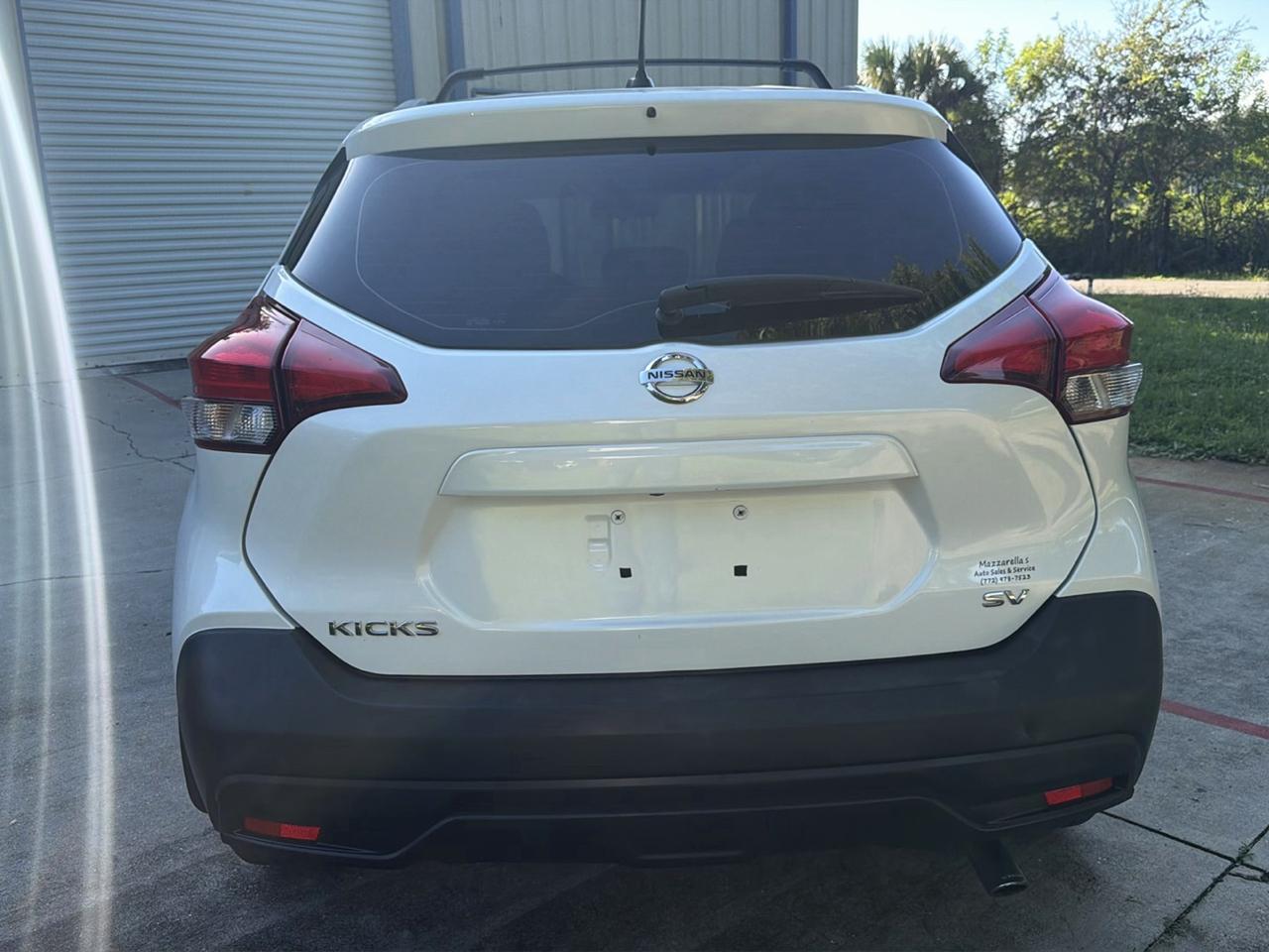 Nissan Kicks SV FWD 2018