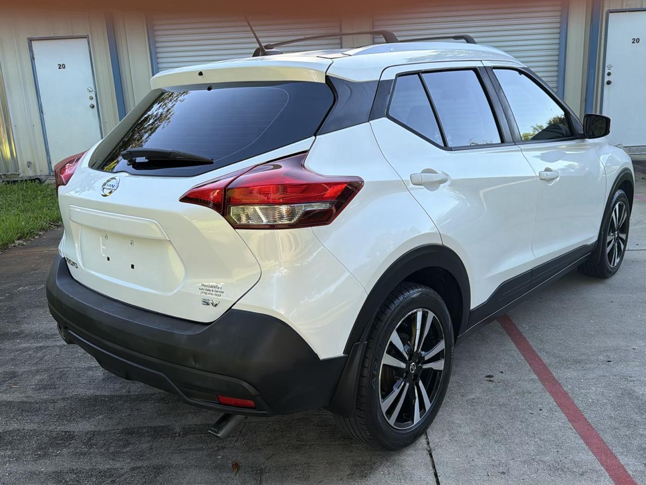 Nissan Kicks SV FWD 2018