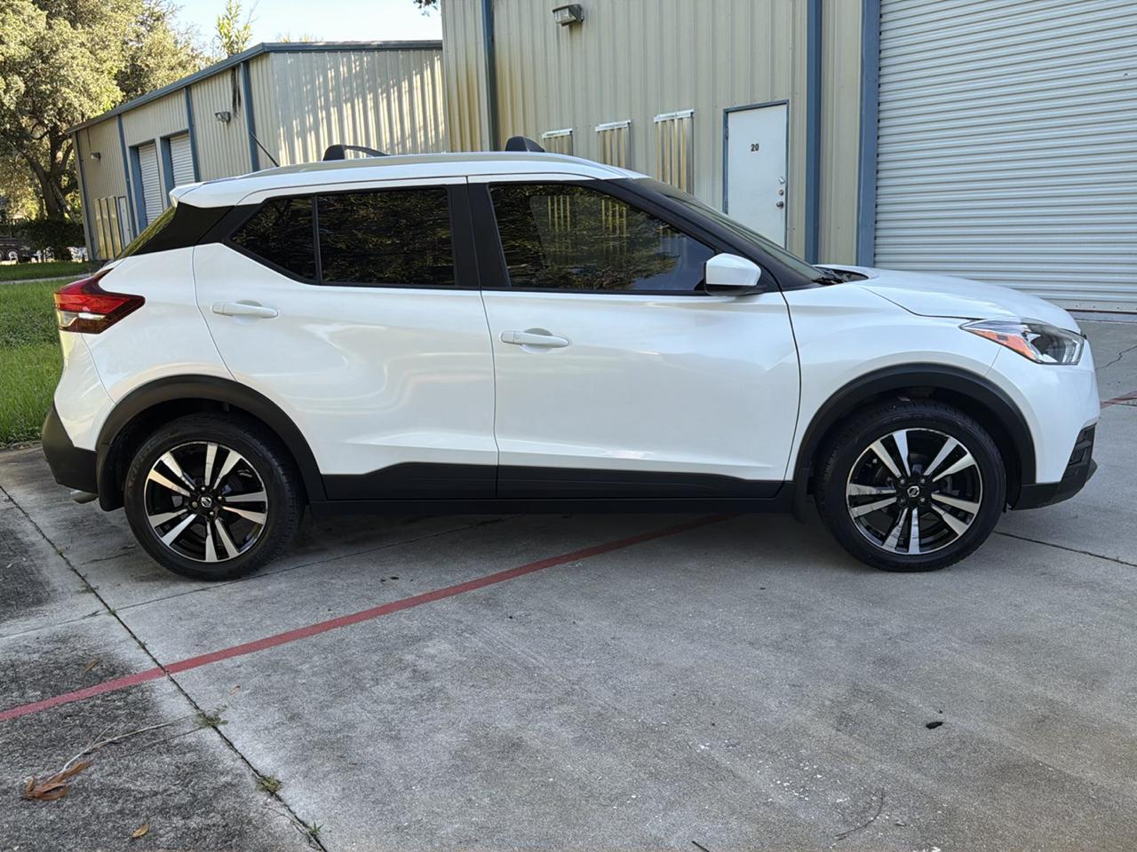 Nissan Kicks SV FWD 2018