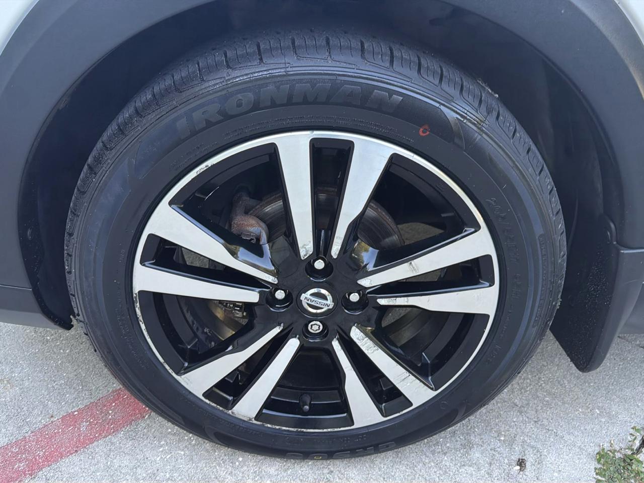 Nissan Kicks SV FWD 2018