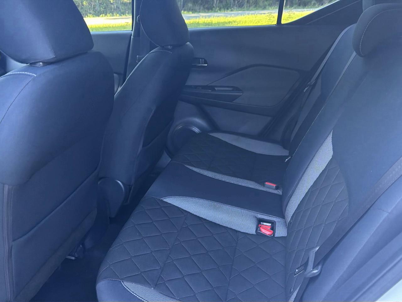 Nissan Kicks SV FWD 2018