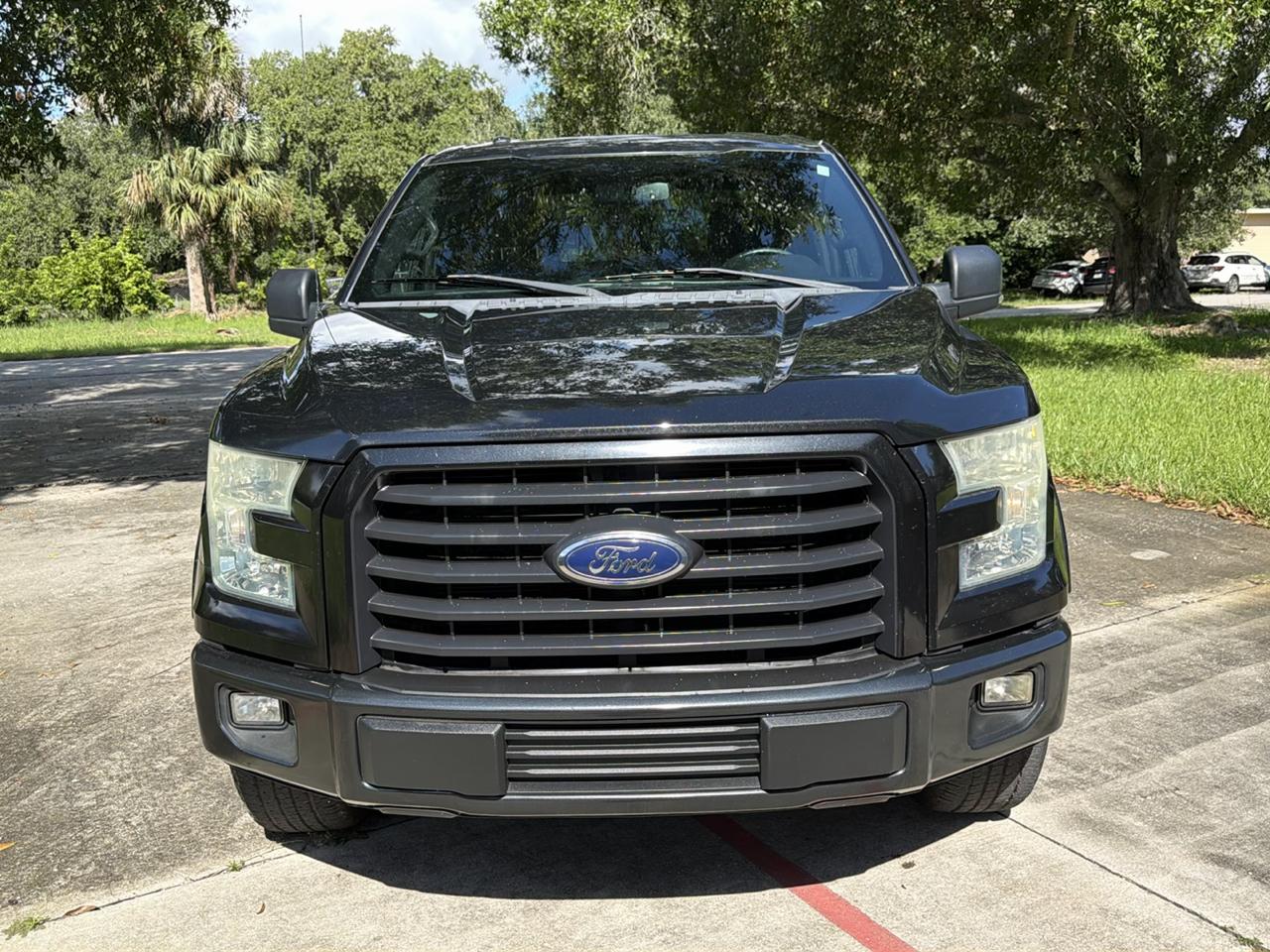 Ford F-150 4WD SuperCrew 145" XLT 2015