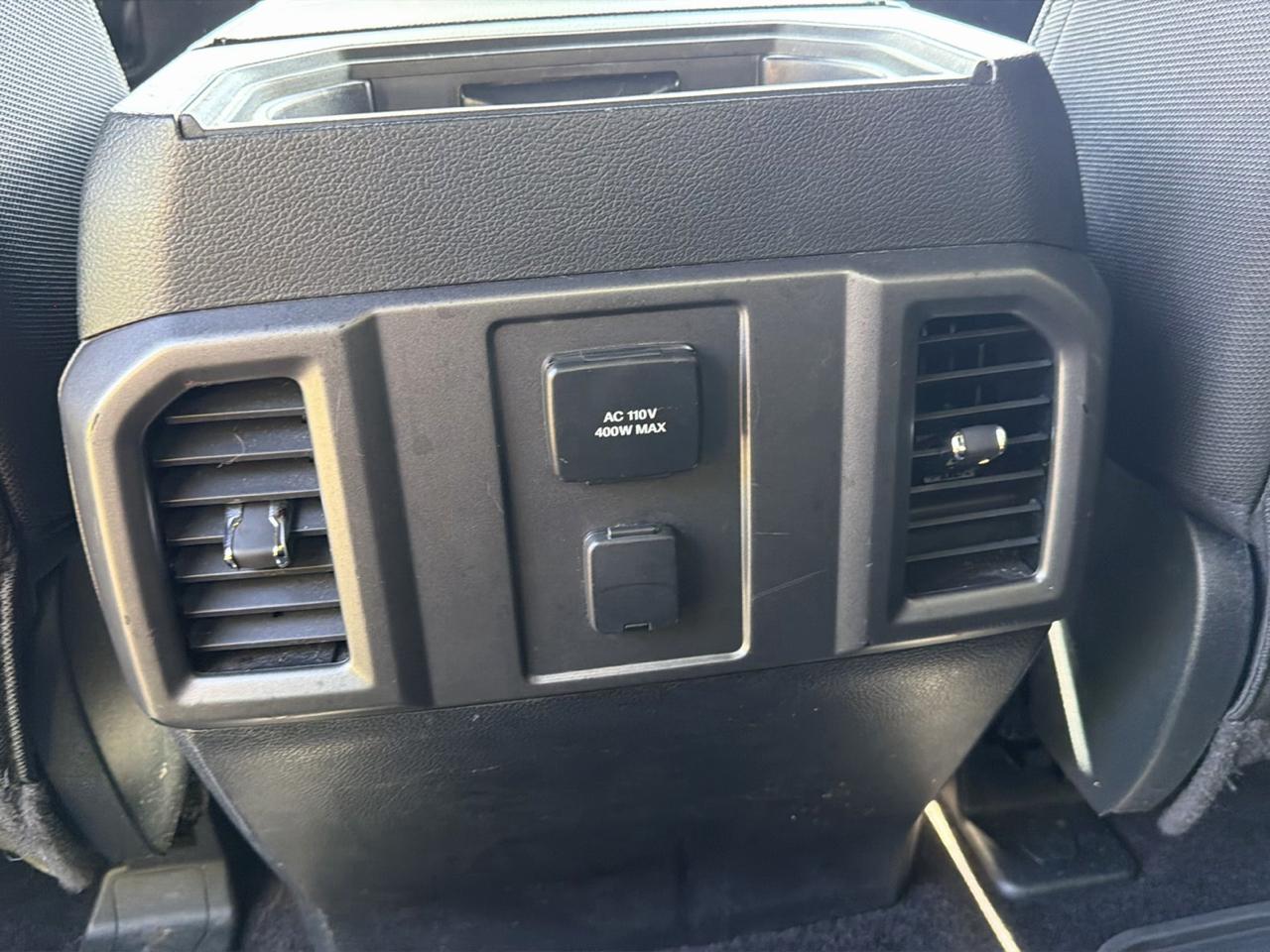 Ford F-150 4WD SuperCrew 145" XLT 2015