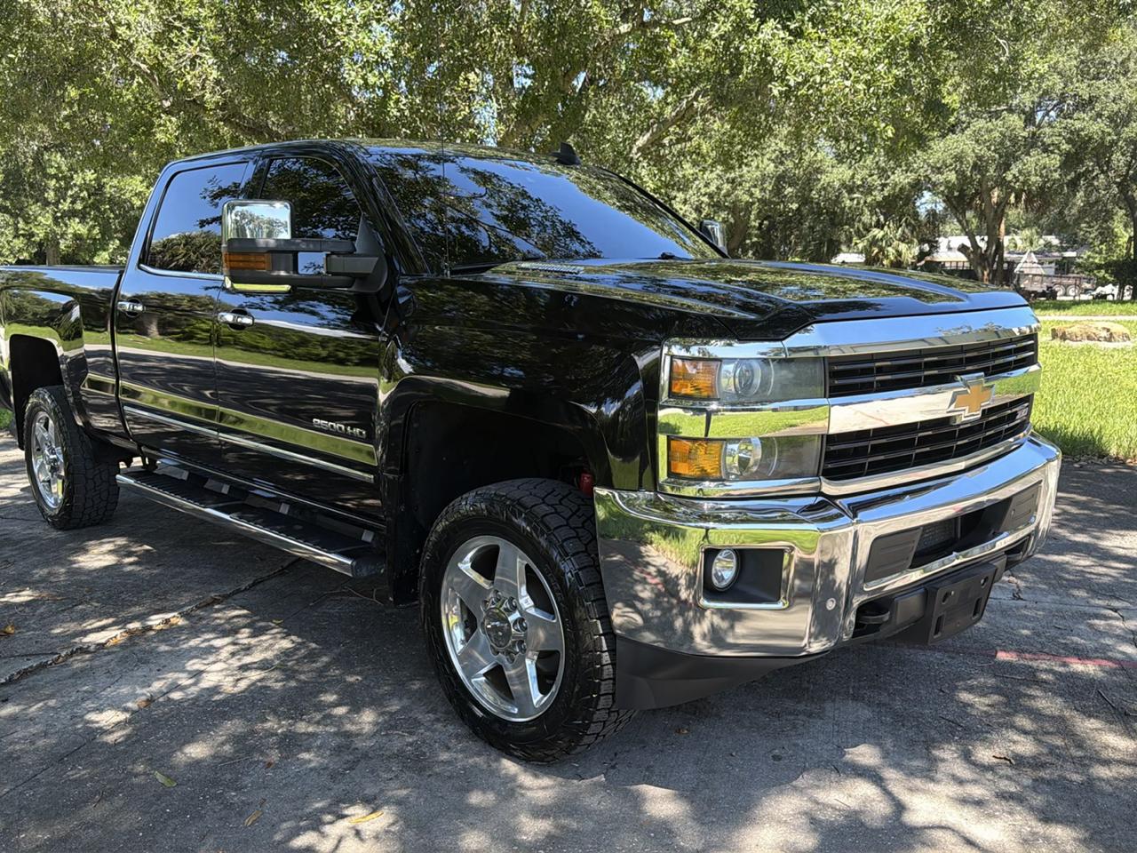 Chevrolet Silverado 2500HD Built After Aug 14 4WD Crew Cab 153.7" LTZ 2015
