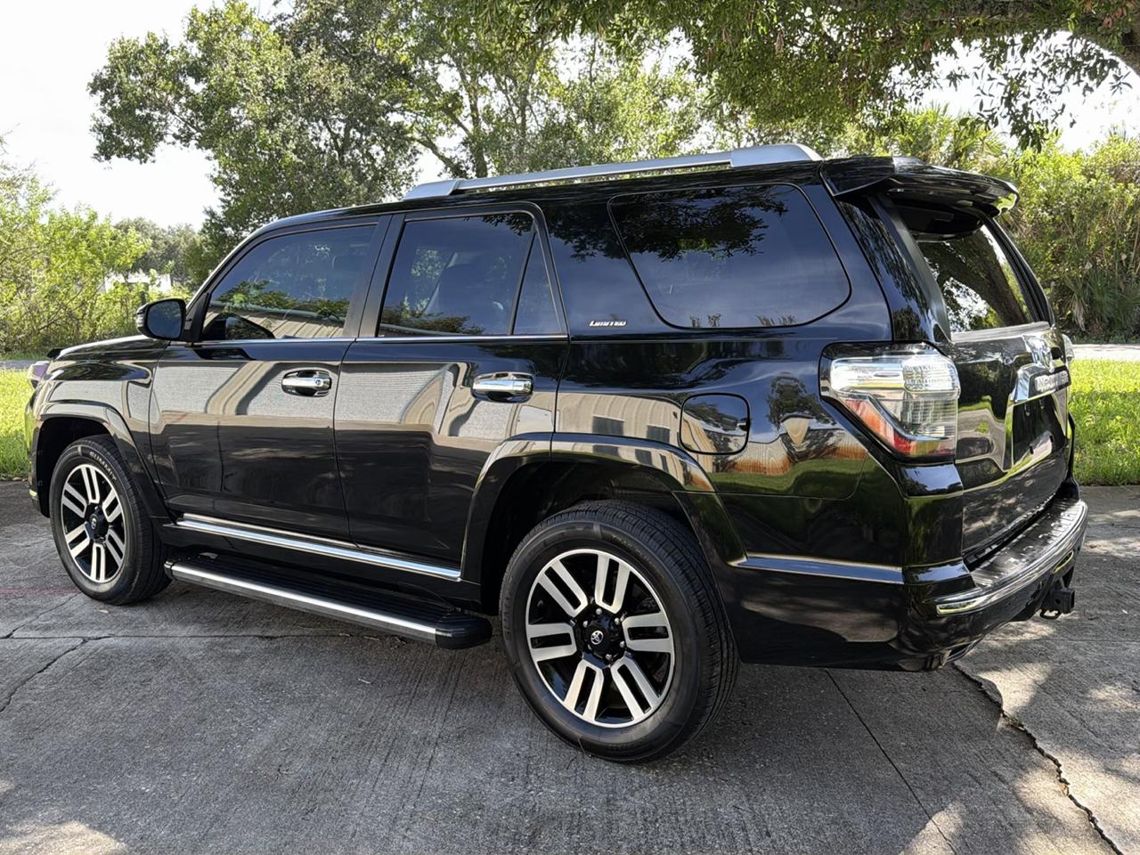 Toyota 4Runner TRD Off Road Premium 4WD (Natl) 2018