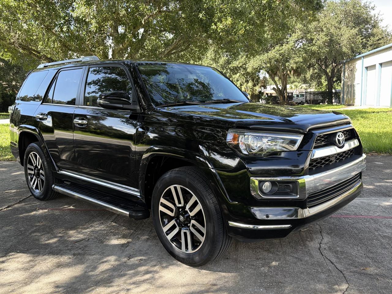 Toyota 4Runner TRD Off Road Premium 4WD (Natl) 2018