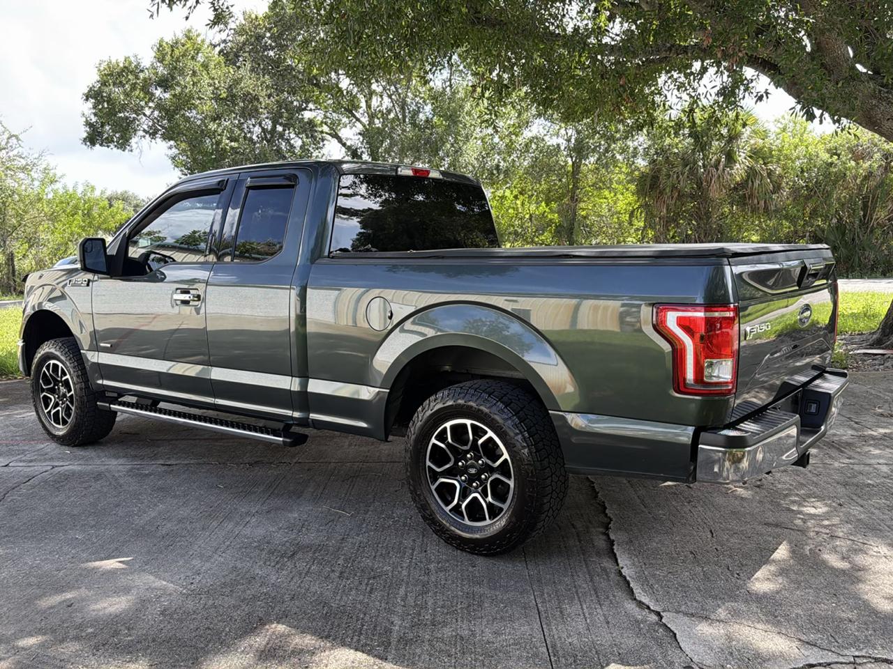 Ford F-150 2WD Supercab 163" XLT 2015