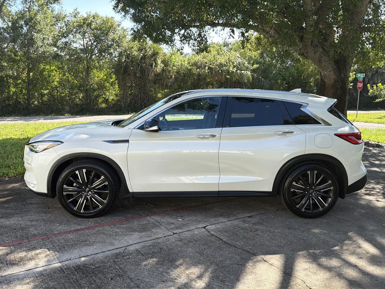 Infiniti QX50 LUXE FWD 2021
