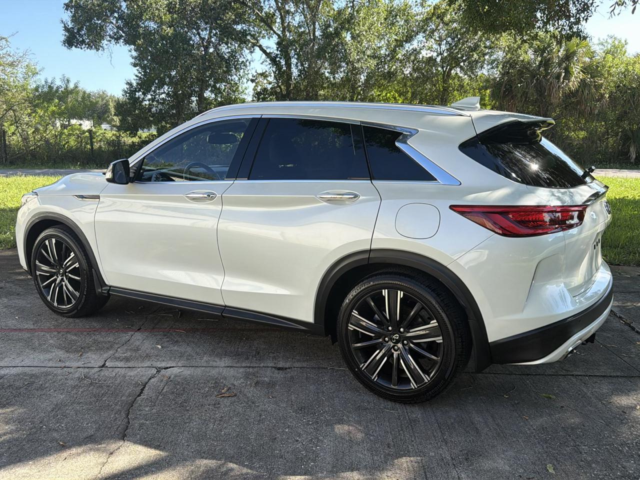 Infiniti QX50 LUXE FWD 2021