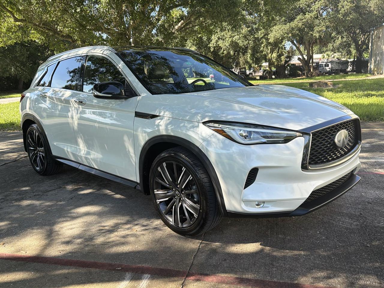 Infiniti QX50 LUXE FWD 2021