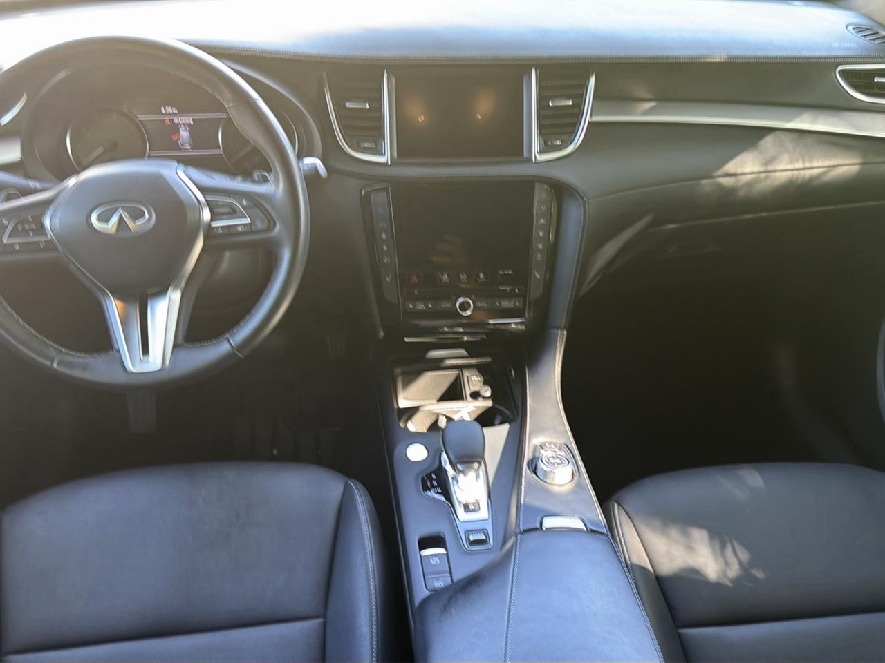 Infiniti QX50 LUXE FWD 2021