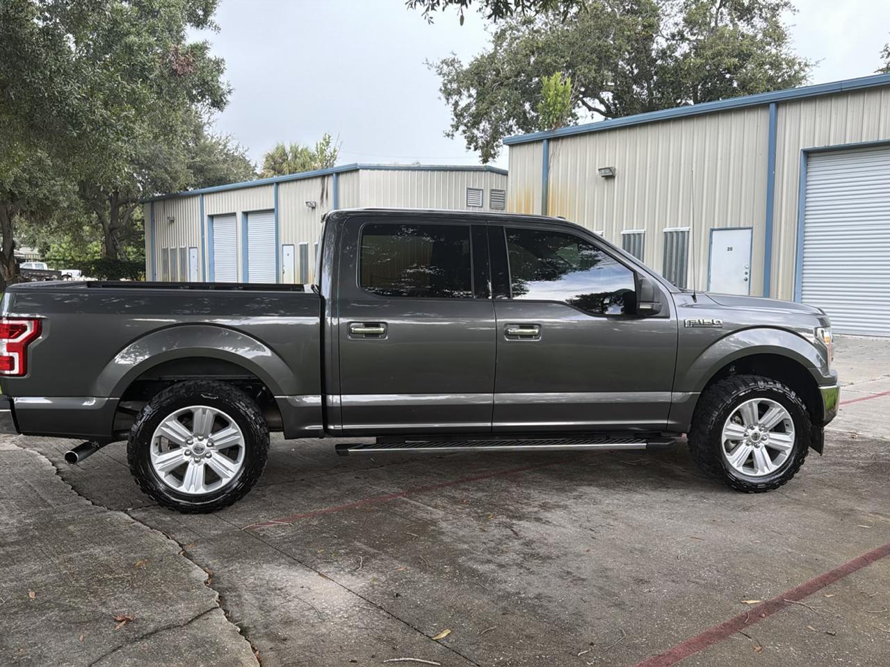 Ford F-150 XLT 2WD SuperCrew 6.5' Box 2018