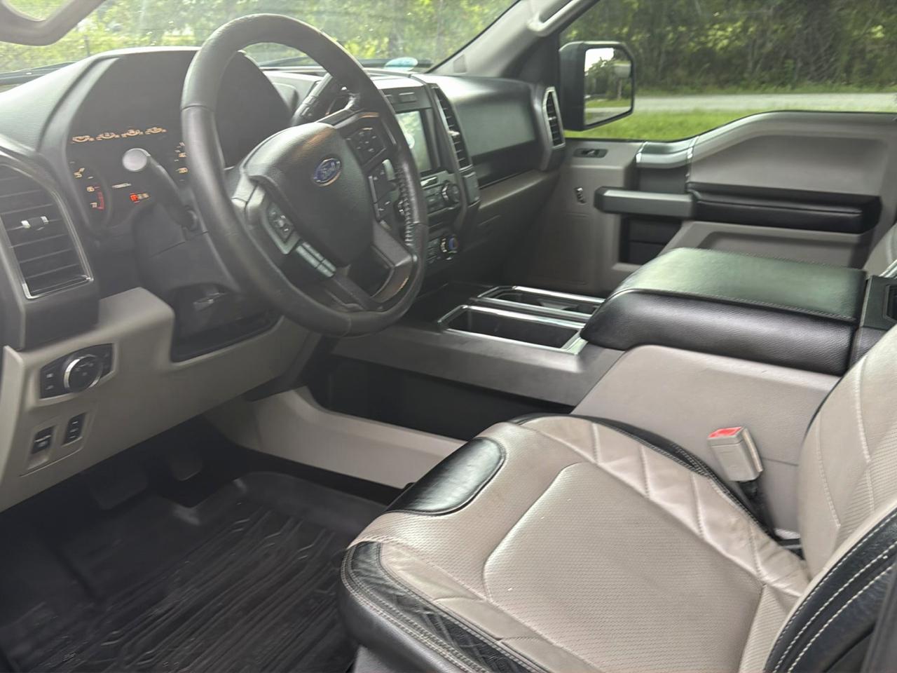 Ford F-150 XLT 2WD SuperCrew 6.5' Box 2018