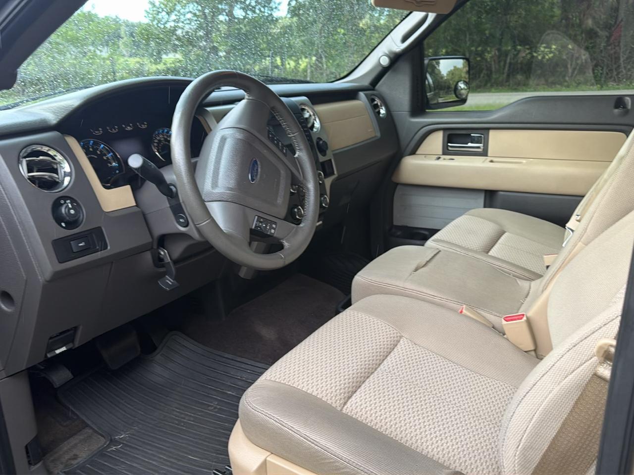 Ford F-150 2WD SuperCrew 145" XLT 2013