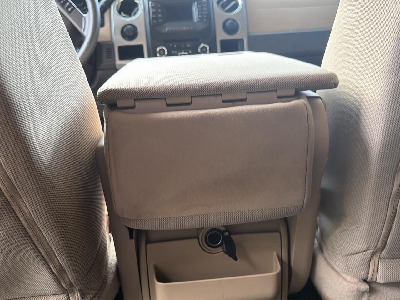 Ford F-150 2WD SuperCrew 145" XLT 2013