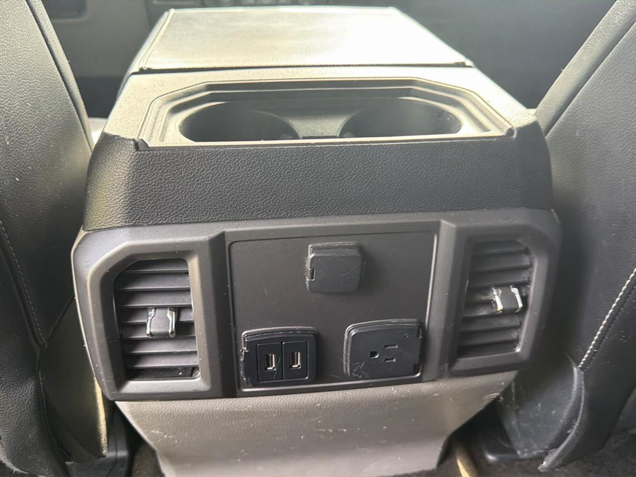 Ford Super Duty F-250 SRW XLT 4WD Crew Cab 8' Box 2018