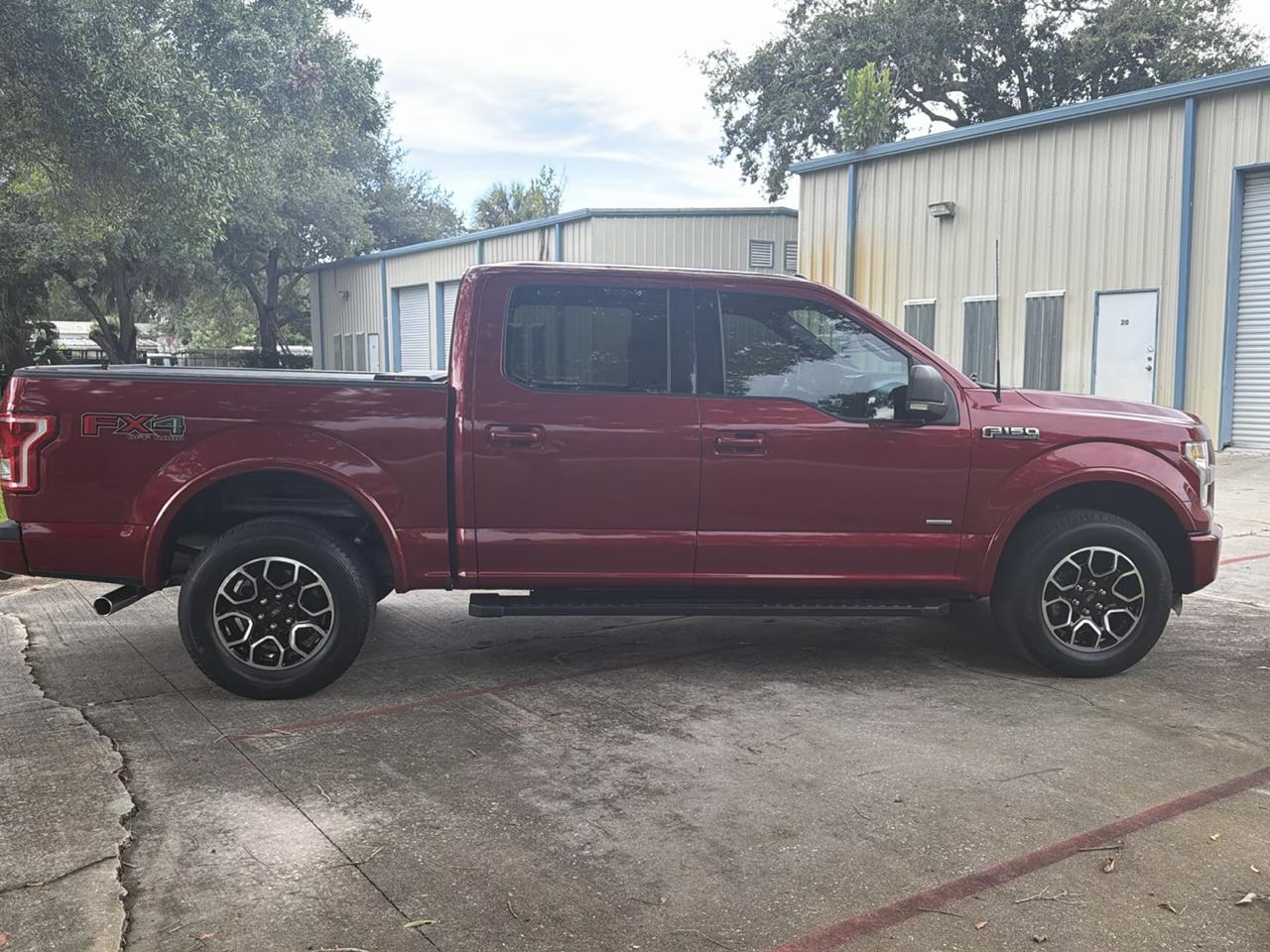 Ford F-150 4WD SuperCrew 145" King Ranch 2015