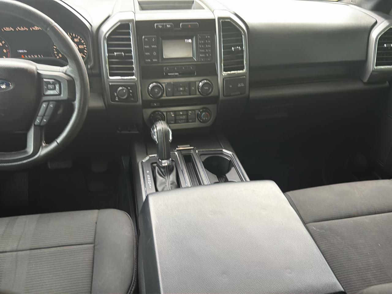 Ford F-150 4WD SuperCrew 145" King Ranch 2015