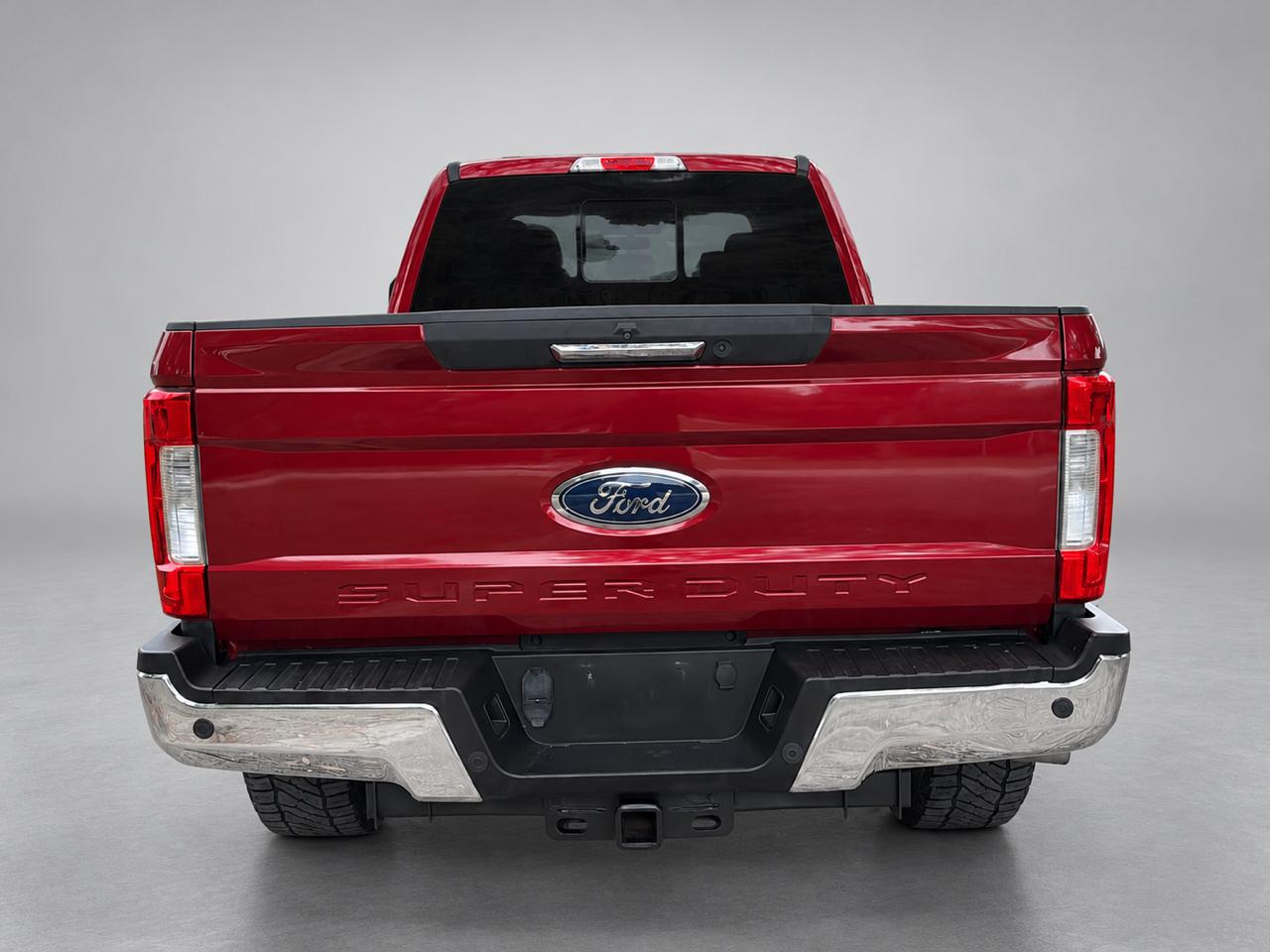 Ford Super Duty F-250 SRW Lariat 4WD Crew Cab 8' Box 2017