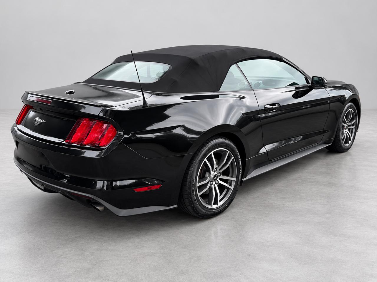 Ford Mustang 2dr Conv EcoBoost Premium 2016