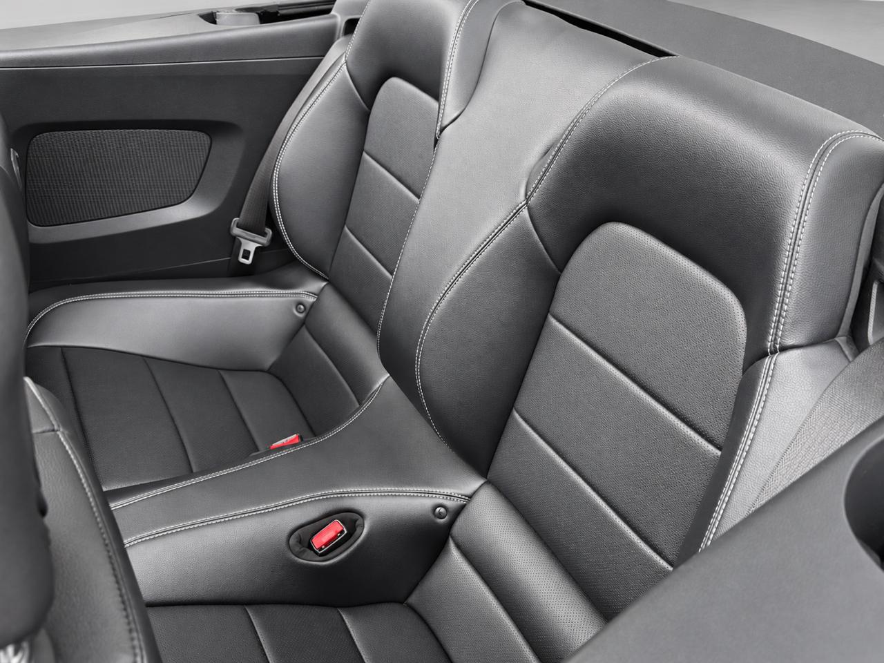 Ford Mustang 2dr Conv EcoBoost Premium 2016