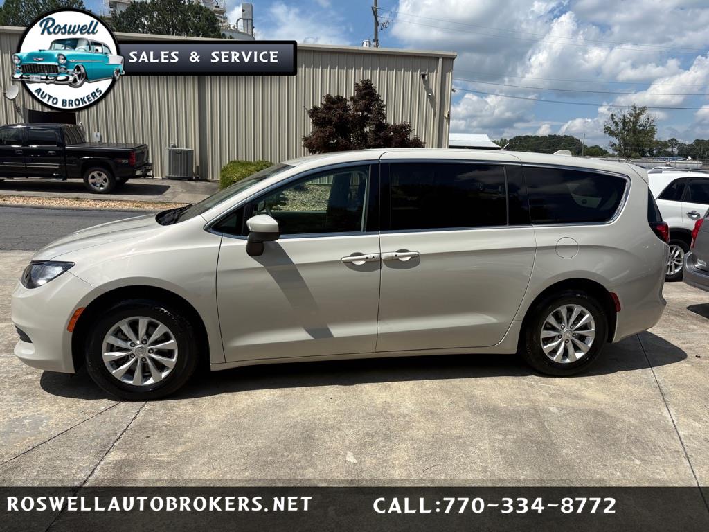 2017 Chrysler Pacifica Touring