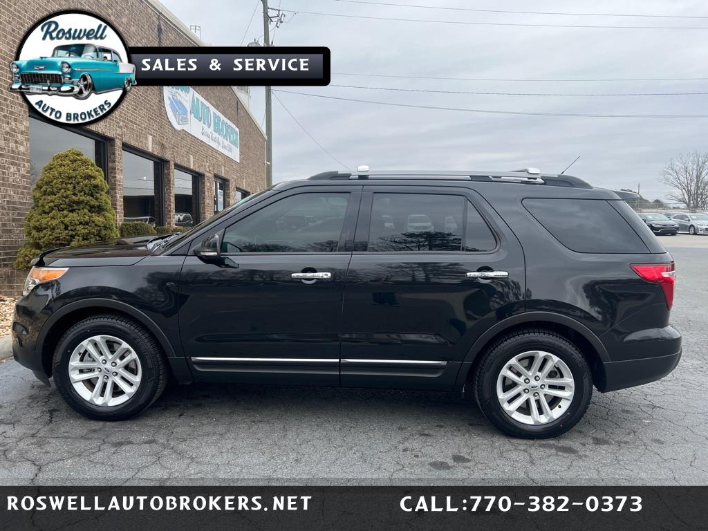 2015 Ford Explorer XLT's photo