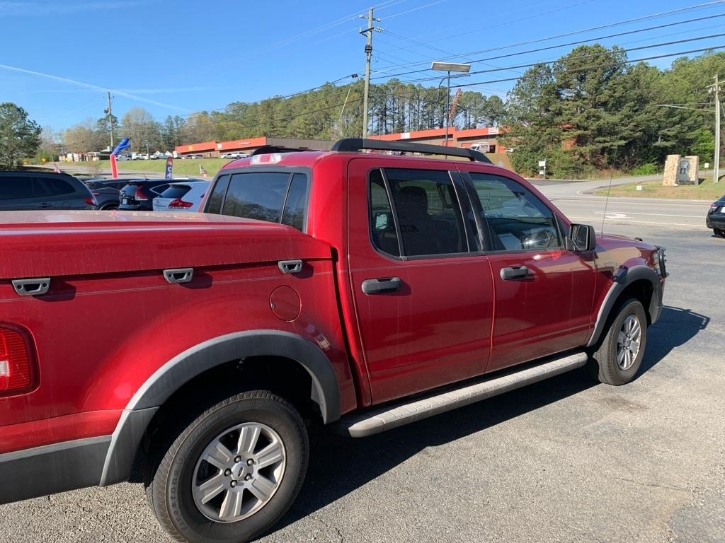 Ford Explorer Sport Trac XLT 4.0L 2WD 2010