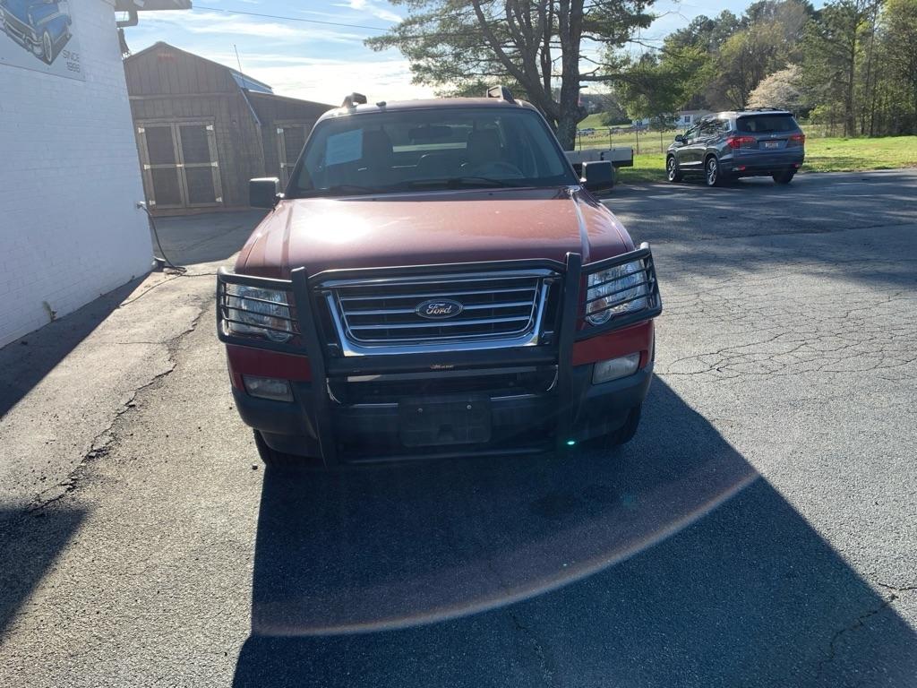 Ford Explorer Sport Trac XLT 4.0L 2WD 2010
