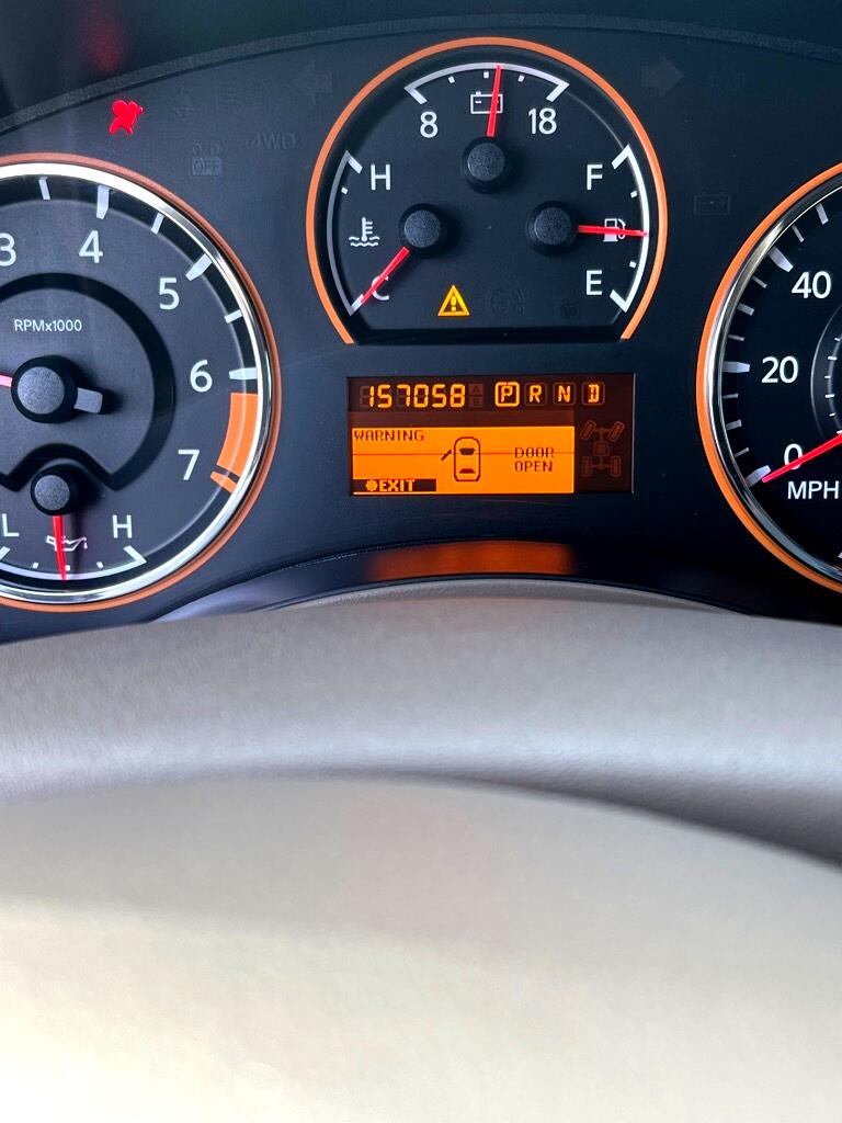 Nissan Armada SV 2WD 2015